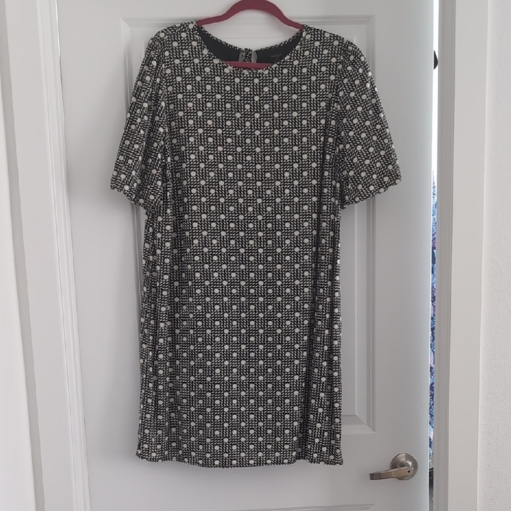 Ann Taylor Black and White Polka Dot A-line Midi Dress